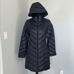 Women's Black Hooded Puffer Coat
